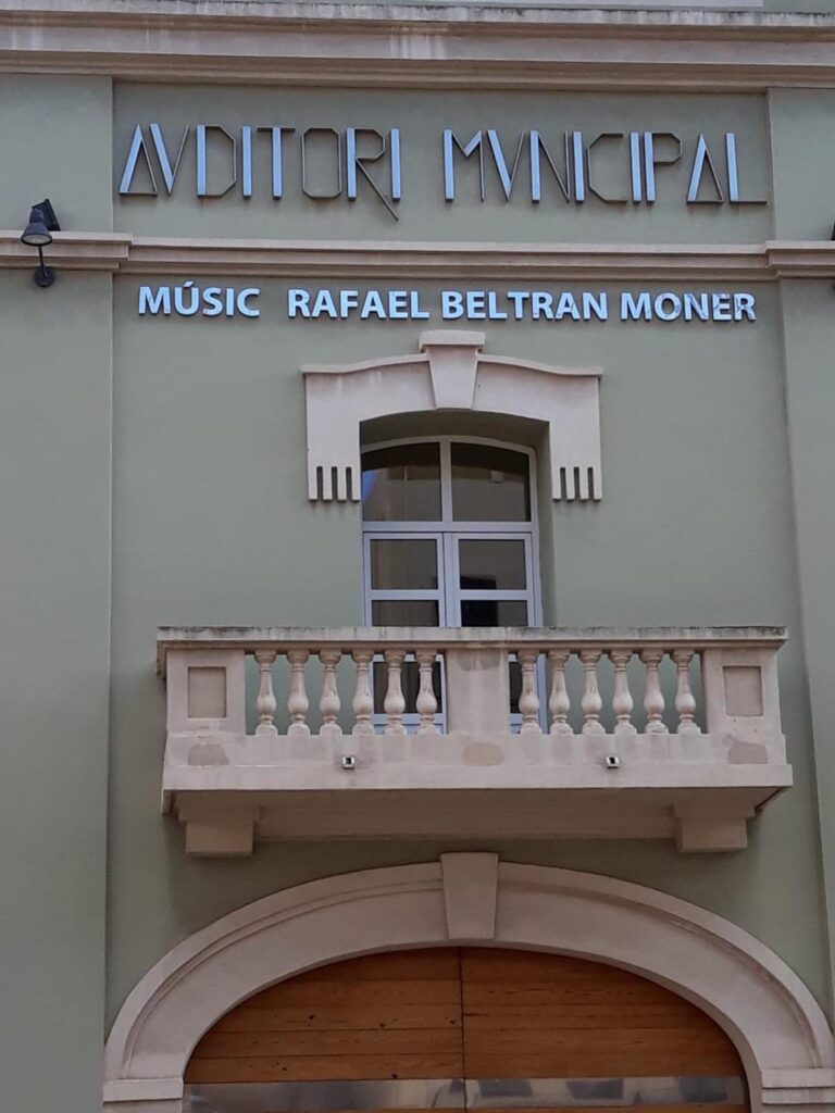 Viu el teatre de la mà del Grup Tabola