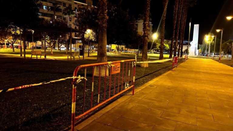 Tres gossos moren al parc Jaume I de Vila-real: l’Ajuntament activa mesures preventives