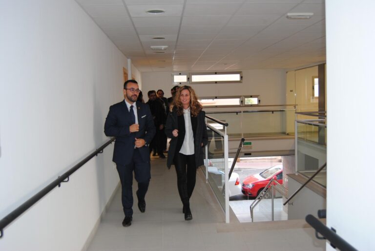 Vila-real reserva 200.000 euros per a l’atenció a menors amb trastorns i les seues famílies en el María de Luna