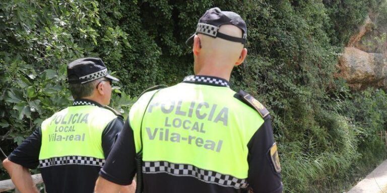 La Policia Local obri diligències a una dona per conduir de matinada sota la influència de l’alcohol