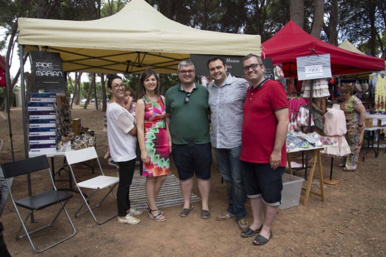 Els comerços locals ofereixen productes rebaixats a la III Fira d’Oportunitats