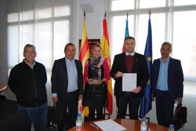 Vila-real obri vies de col·laboració econòmica i d’innovació amb Colòmbia i exportar productes tecnològics