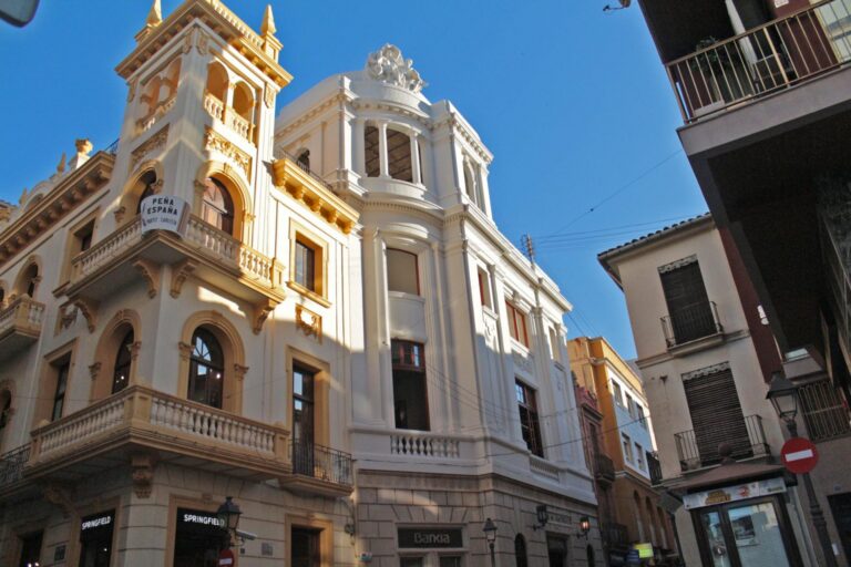 L’edifici Bankia del Carrer Major s’inclourà en el catàleg d’inmobles protegits