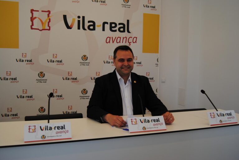 Divendres de compres, descomptes, animació i música amb la VI Fashion Night