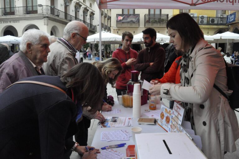 El primer acte de 'Mulla't' arreplega més de mig centenar de propostes per al programa participatiu de Compromís
