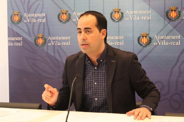 El PP denuncia que Benlloch «retalla inversions i serveis i després dilapida”