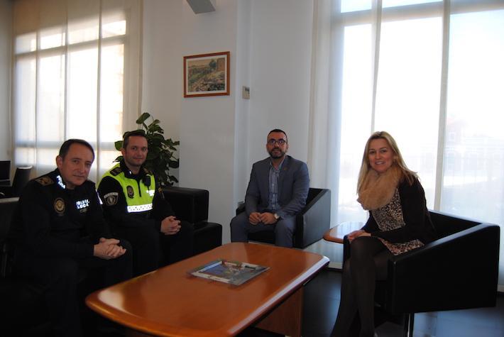 Vila-real reconeix l’oficial de la Policia Local Alfonso Monfort pel premi al Treball de Final del Màster
