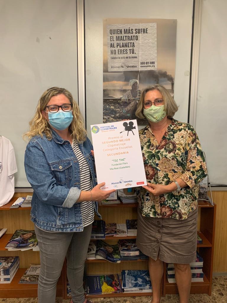 Fundació Flors rep el premi concedit per Mans Unides pel clipmetratge ‘Tic Tac’