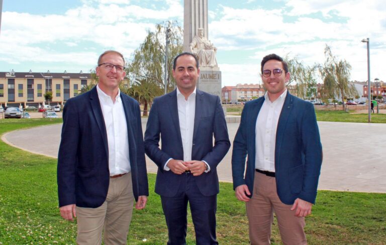 El PP suma a l'economista Carlos Gil i al president d’Ucovi, Paco Arrufat, a la seua llista