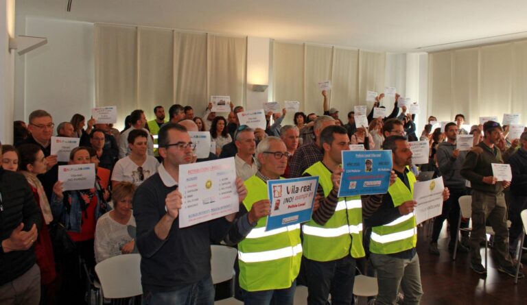 El PP es compromet a recuperar el diàleg amb el funcionariat i l'Ajuntament per als veïns