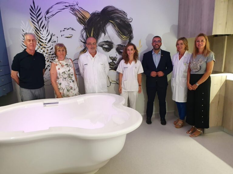 La Plana humanitza el part i millora la seguretat clínica de la dona amb l'ampliació i reforma del paritori