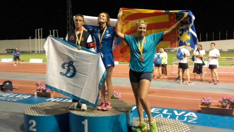 Begoña Bensach aconsegueix tres plates i dos bronzes en els Jocs Europeus de Policies