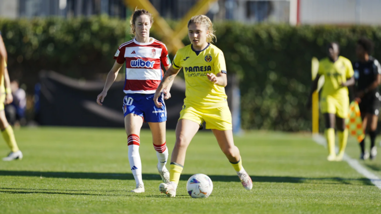 El Villarreal femení li remunta al Granada i suma la primera victòria lluny del seu camp