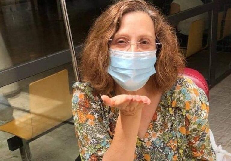 La regidora del PP, Dora Llop, rep l’alta després d’estar ingressada a l’UCI per Covid