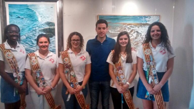 La Junta de Festes obri el termini per a presentar les sol·licituds per a ser Reina i Dames de 2017