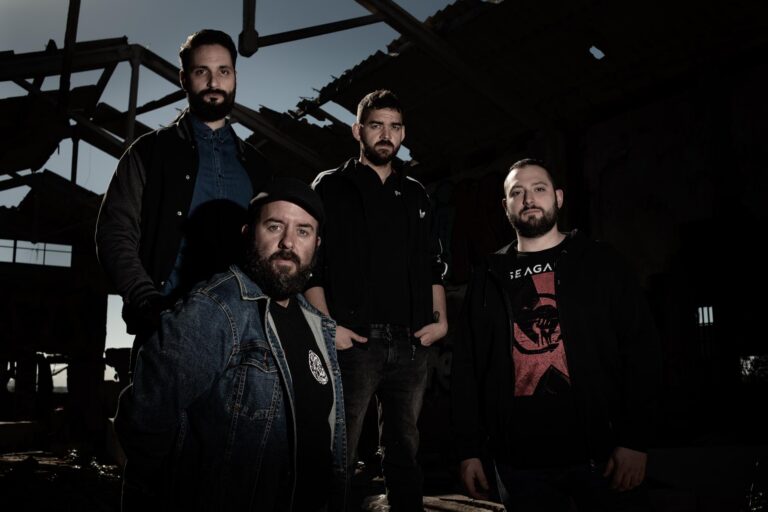 El grup punk rock de Vila-real ‘Apologia’ presenta el seu segon disc: ‘Eterna tempesta’