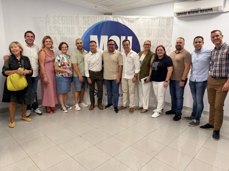 El PP de Vila-real reuneix veïns i associacions en la seua tradicional Bodegueta Popular