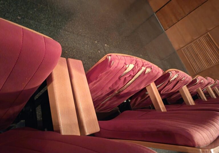 Vila-real invertirà més de 65.000 euros en la renovació de les butaques de l’Auditori Municipal