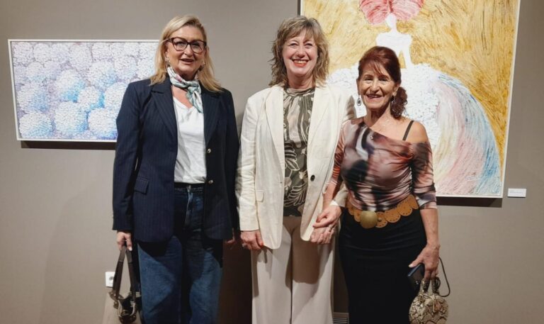 Paquita Poyatos reinventa Las Meninas a la Casa de Polo de Vila-real