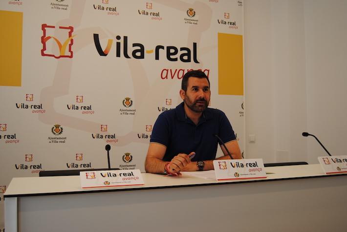 Diego A. Vila tornarà a ser regidor socialista de Vila-real en substitució de Silvia Gómez