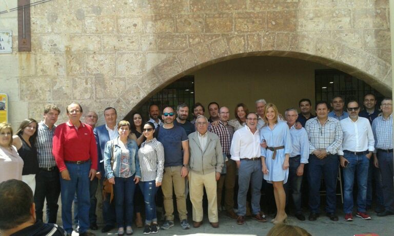 Ciutadans celebra el seu I Esmorzar Popular a les festes de Sant Pasqual
