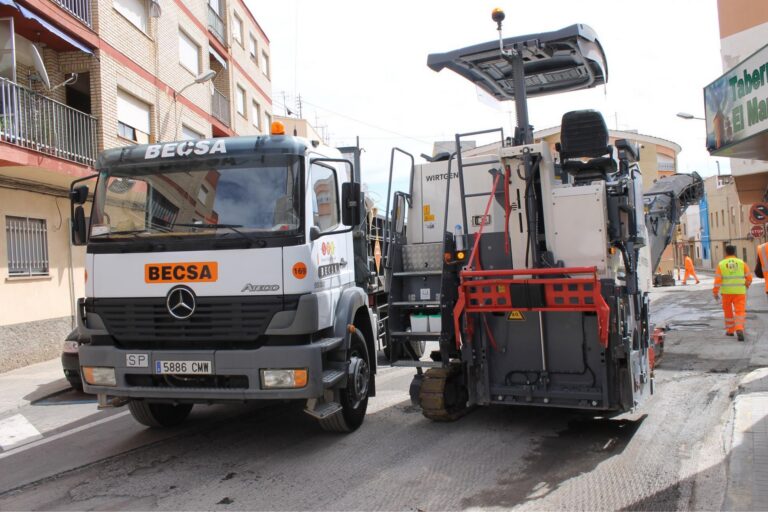 Dóna inici el pla de manteniment de vies urbanes a Vora Riu, Molí Bisbal i Comte de Ribagorça