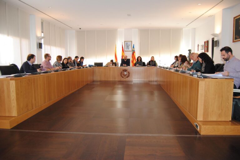 Normalització Lingüística organitza una desena d'accions noves per al foment del valencià entre escolars