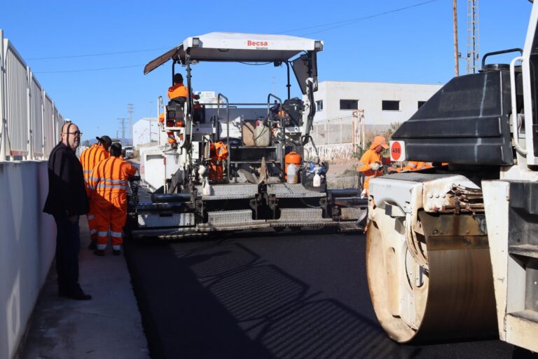 Vila-real millora cinc nous vials amb el pla de camins rurals