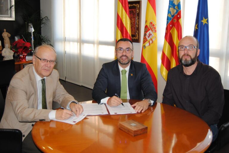 Vila-real manté la col·laboració amb la AVL per la promoció del valencià