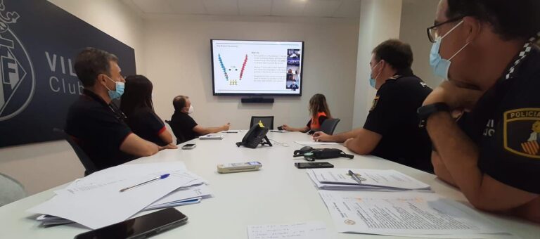 La Policia Local prepara l'operatiu pel partit 'd'alt risc' amb la UEFA