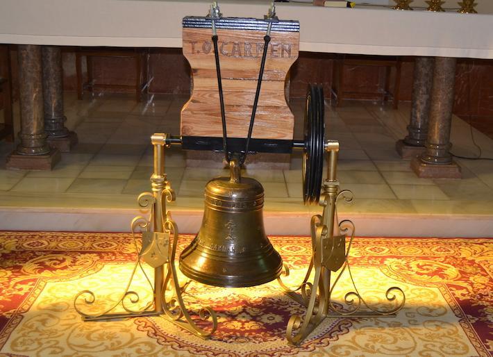 La campana del convent dels Carmelites llueix de nou després de quasi quaranta anys avariada