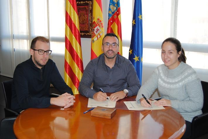 L’Ajuntament ha signat en els últims dies una trentena de convenis amb associacions per valor de 700.000 euros