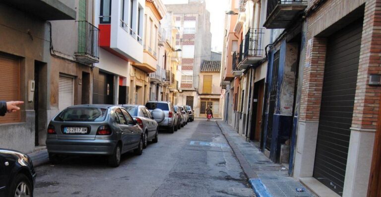 Compromís proposa assolir la paritat en els noms dels carrers i en els espais públics