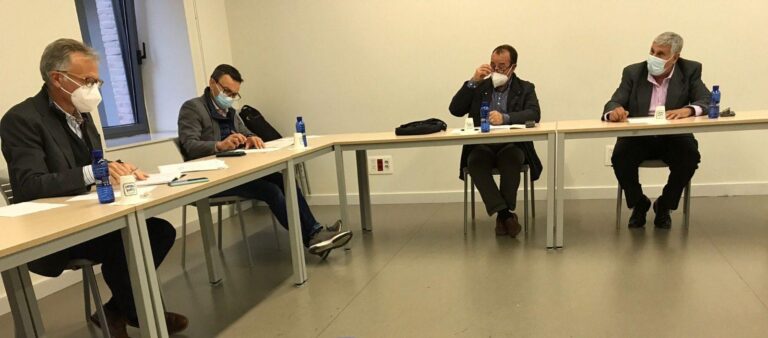 ALIV i altres quatres associacions exigeixen "ser escoltats" i asseguren que hi haurà noves mobilitzacions