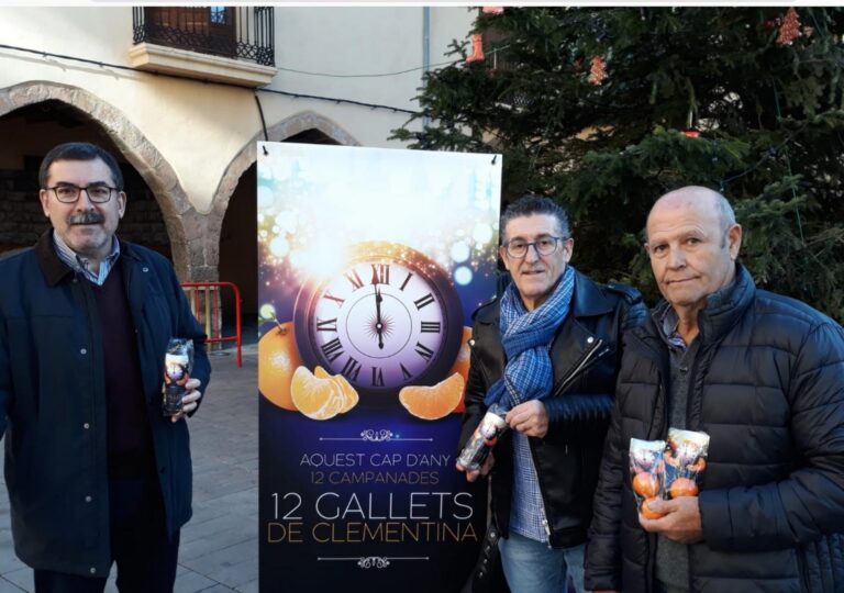 Vila-real reparteix taronges entre els veïns dins de la campanya '12 campanades, 12 gallets de clementina'