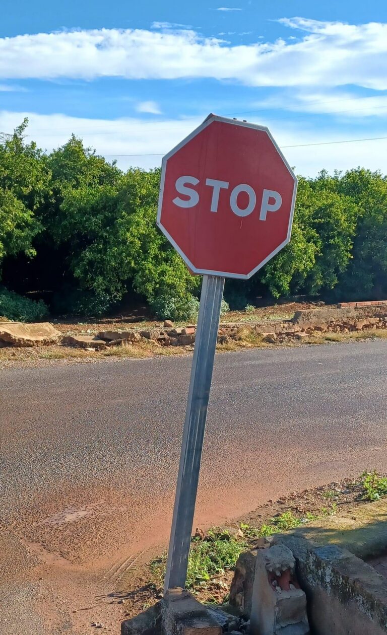 Augmenten els accidents a Vila-real per no respectar el senyal de STOP