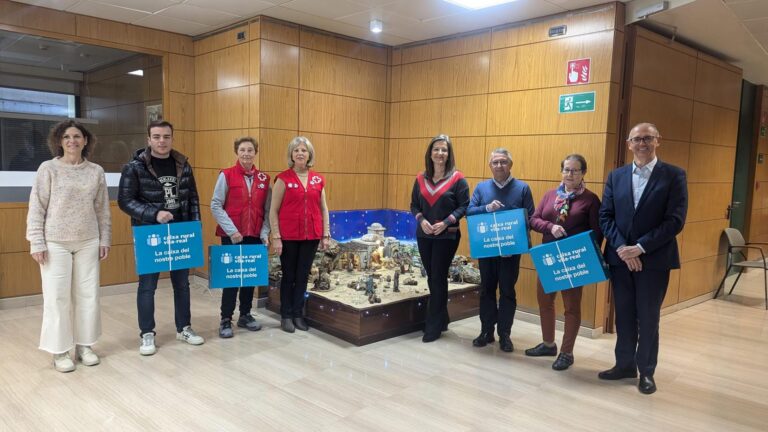 Caixa Rural i els seus pensionistes donen lots de Nadal a entitats solidàries