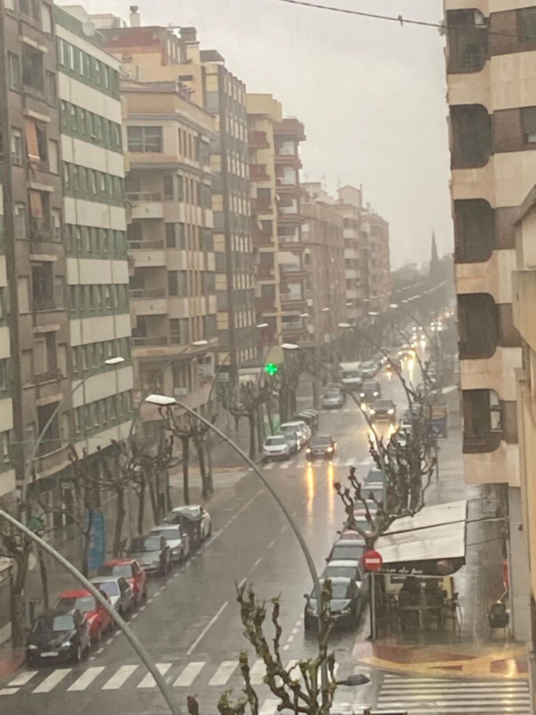 La tormenta d' ahir va deixar més de 22 litres/m2 d'aigua a Vila-real
