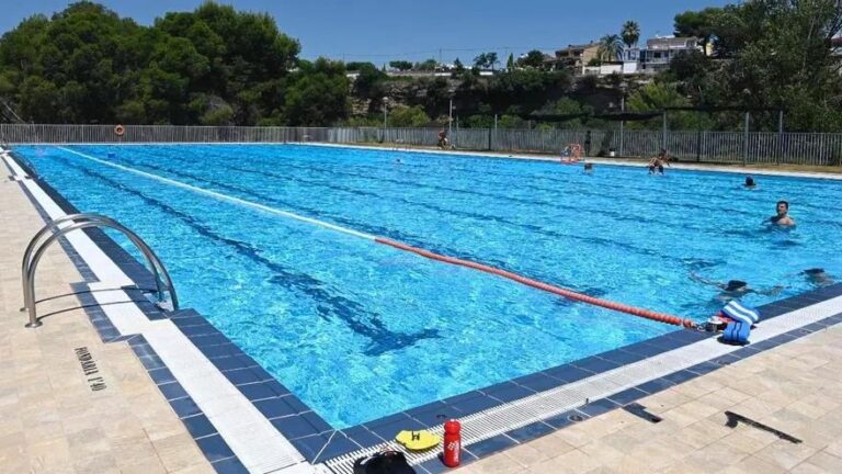 La piscina del Termet romandrà oberta fins al 21 de setembre