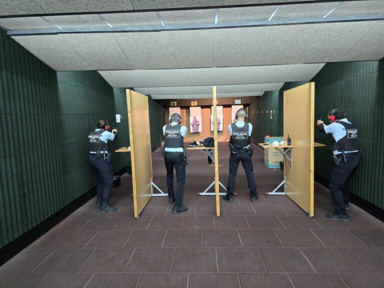 Seguretat i professionalitat: noves jornades d’entrenament policial a Vila-real