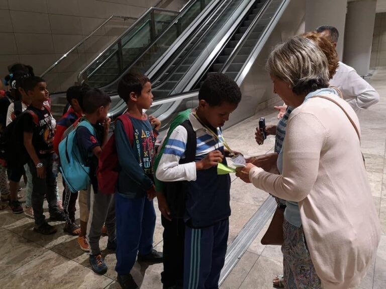 Cinc xiquets i una xiqueta passen les seues ‘Vacances en Pau’ aquest estiu amb famílies d'acollida de Vila-real