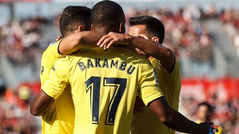 Un Bakambu en plena ratxa golejadora decideix amb el seu encert el triomf davant el Girona en Montilivi (1-2)