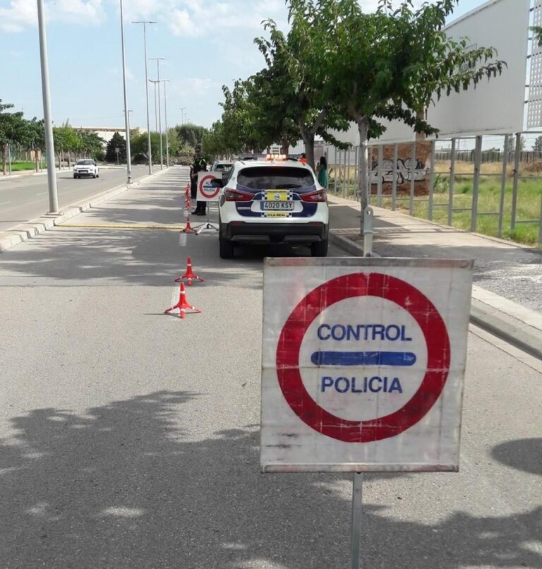 La Policia Local de Vila-real activa controls d’alcohol i drogues fins al 20 de desembre