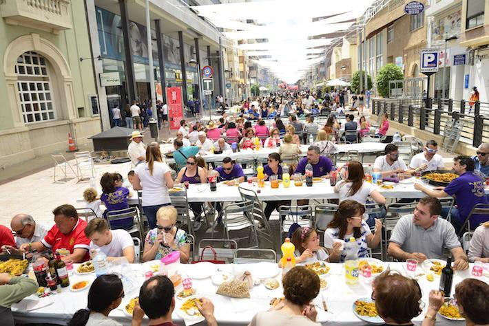 Les paelles de les festes de sant Pasqual s’obrin a tota la ciutadania per primera volta