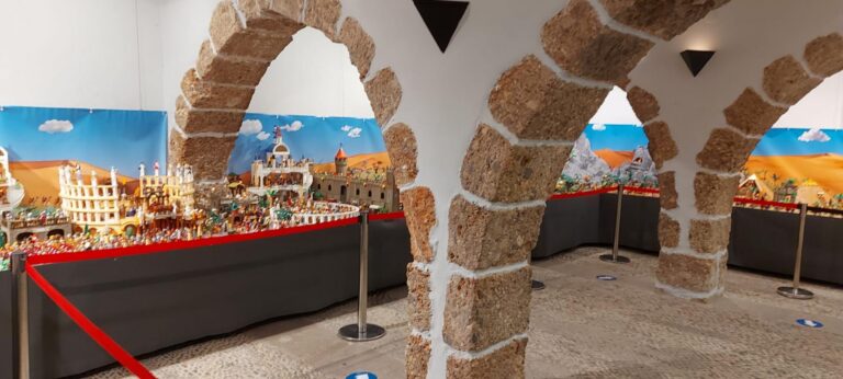 Èxit en la inauguració del III Betlem de PlayMobil de Vila-real