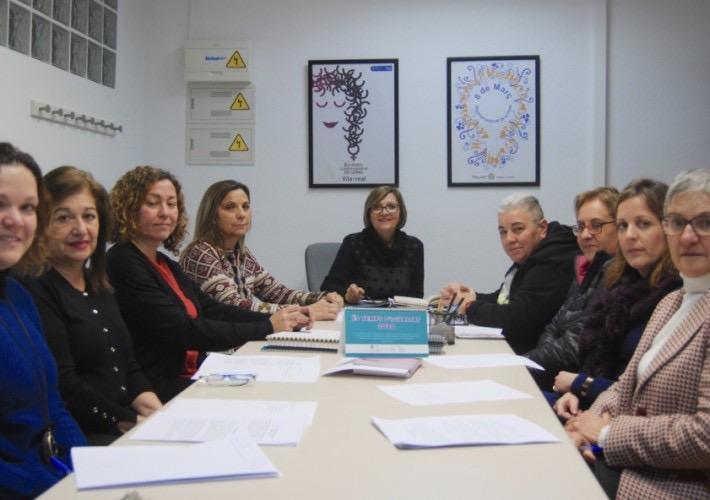 Vila-real centra en els centres educatius i associacions la programació del 8 de Març