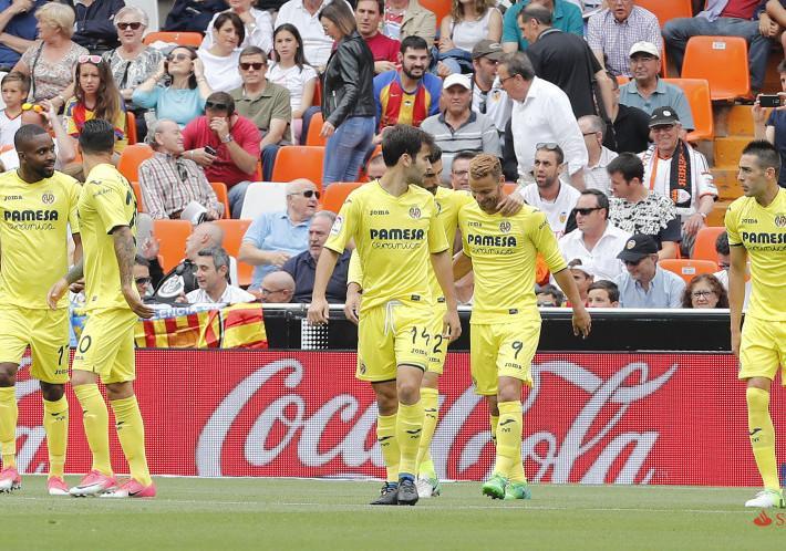 El Villarreal assalta Mestalla desplegant un gran futbol (1-3) i assegura l'Europa League