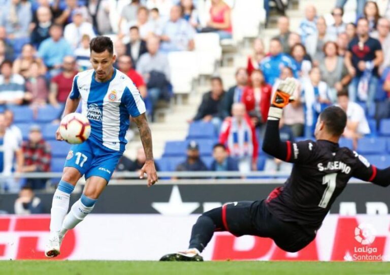 L'Espanyol furga en la ferida del Villarreal amb el seu triomf i posa en una mala situació a Javi Calleja (3-1)