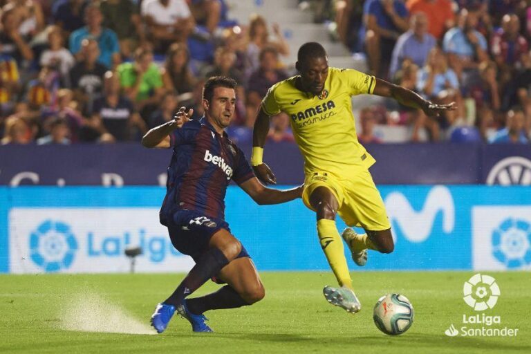 Errors propis i aliens condueixen al Villarreal a la derrota davant el Levante (2-1)