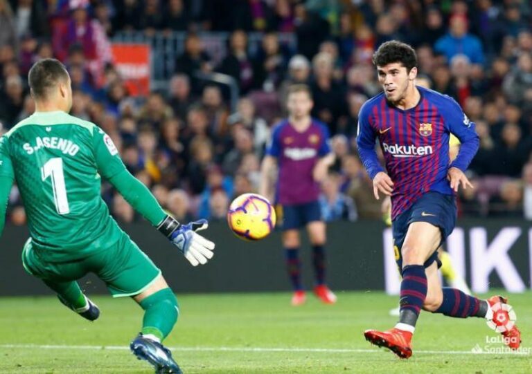 El Villarreal planta cara al Barcelona en el Camp Nou que al final s'adjudica els tres punts (2-0)